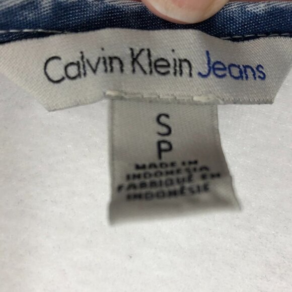 Calvin Klein Jeans Blue chambray V neck camisole SP - Picture 5 of 15